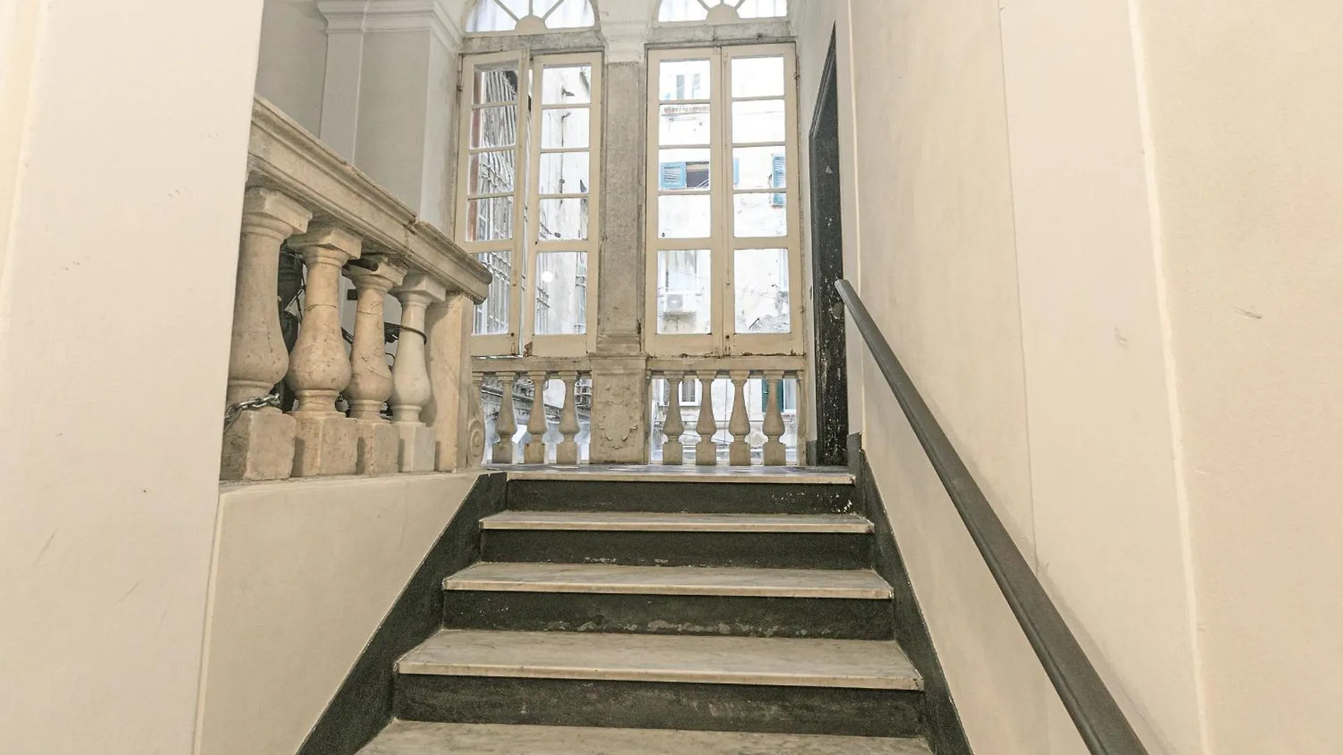 Apartment Iflat Conservatori Del Mare Genoa